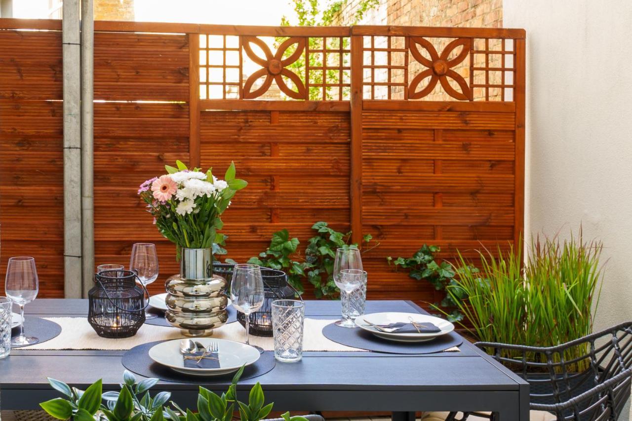 Suite Fuer 4 Mit Terrasse Im Herzen Der Innenstadt Schwerin  Zewnętrze zdjęcie