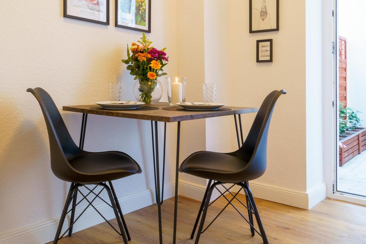 Suite Fuer 4 Mit Terrasse Im Herzen Der Innenstadt Schwerin  Zewnętrze zdjęcie